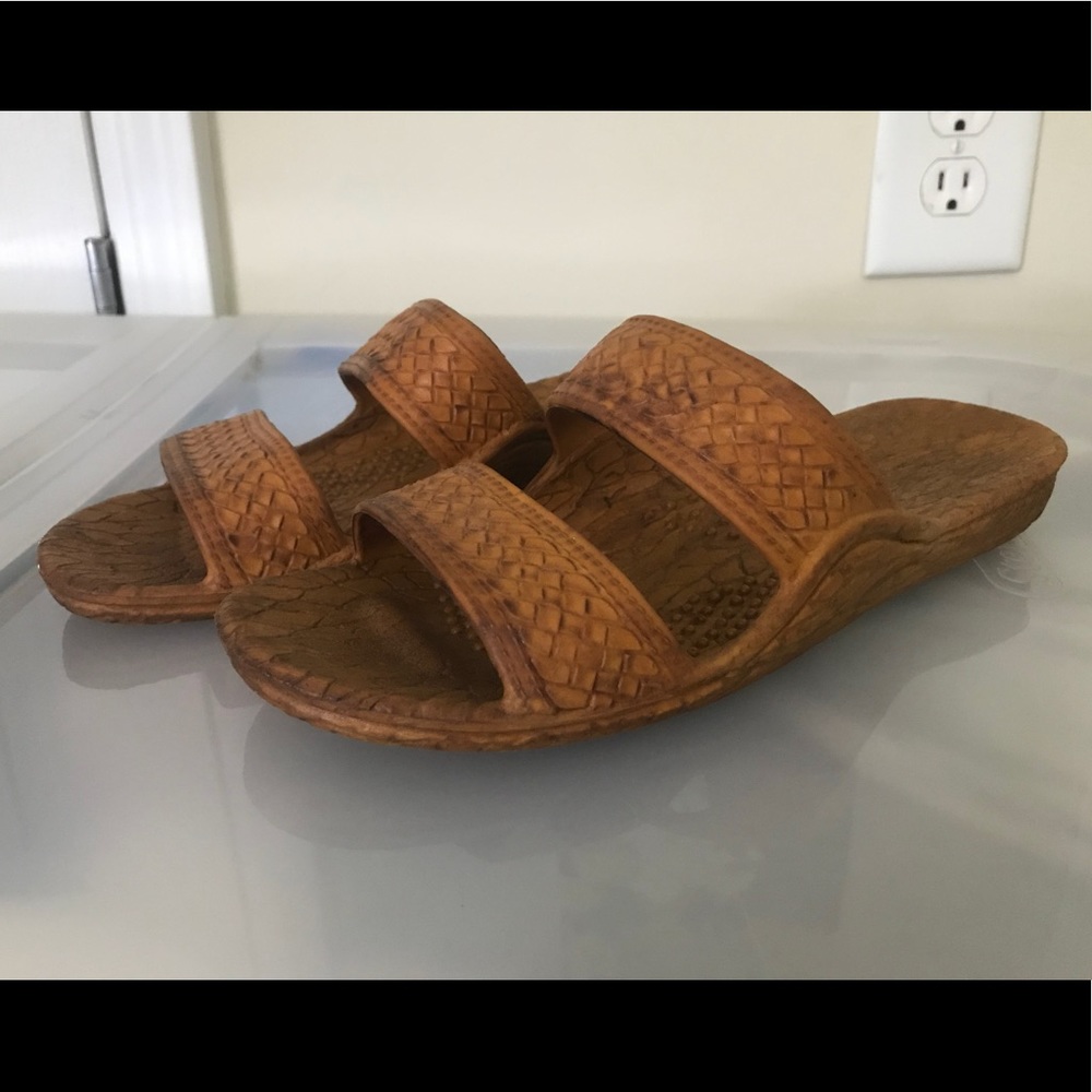 Brown strappy Beach sandals